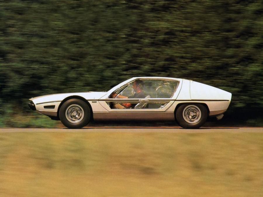  Lamborghini Marzal 1967 года  (фото 2 из 80)